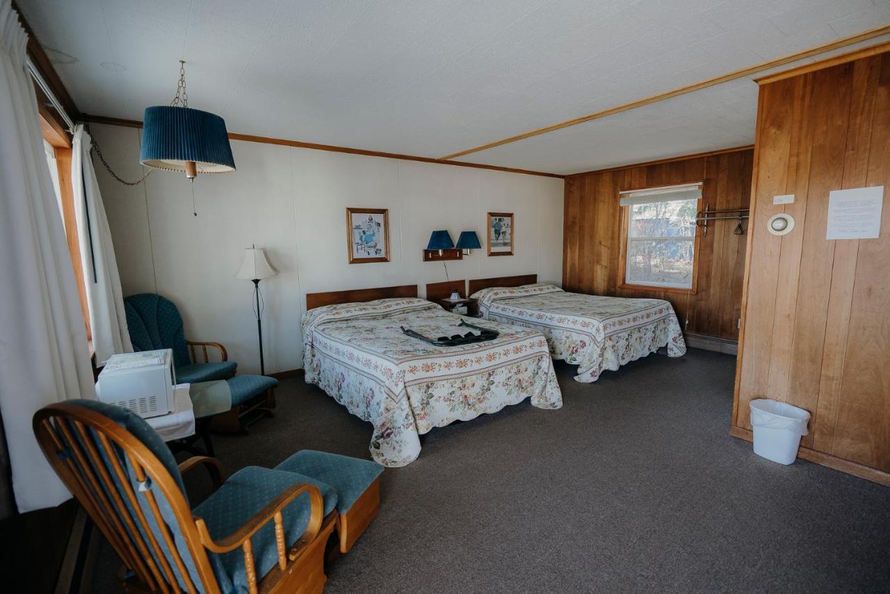 Bingham Motor Inn Buitenkant foto